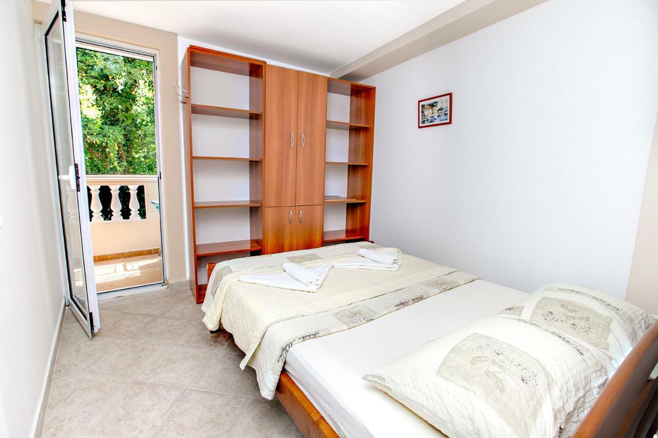 קוטור Apartments Villa Popovic מראה חיצוני תמונה