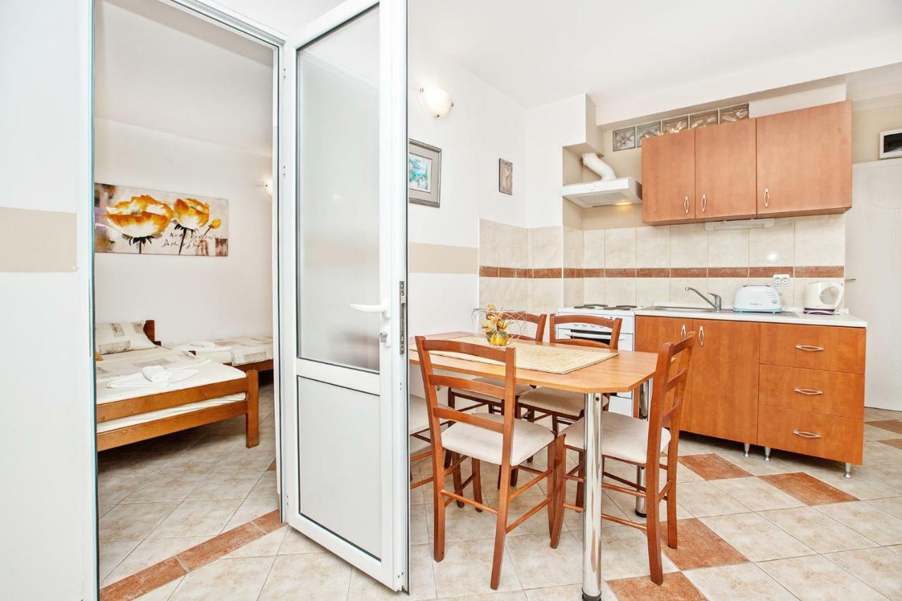 קוטור Apartments Villa Popovic מראה חיצוני תמונה