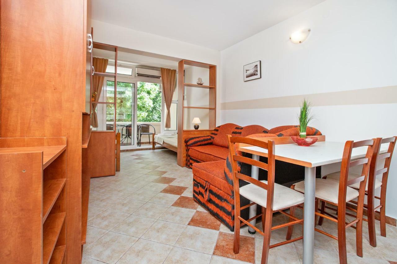 קוטור Apartments Villa Popovic מראה חיצוני תמונה