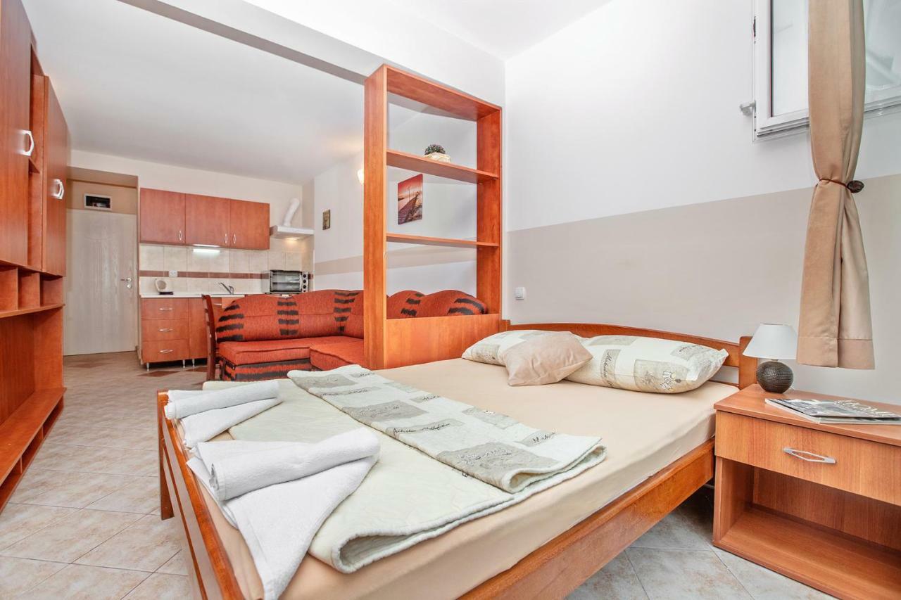 קוטור Apartments Villa Popovic מראה חיצוני תמונה