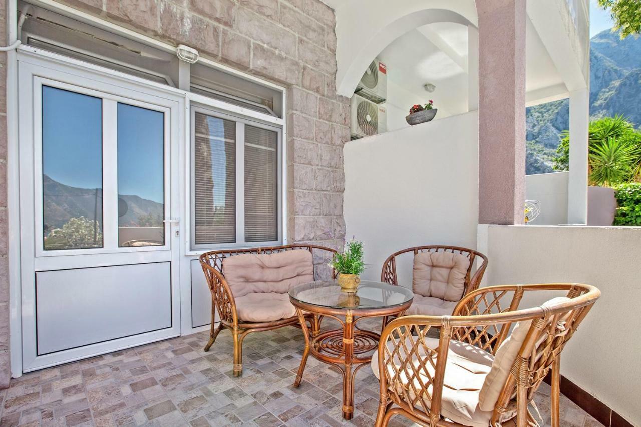 קוטור Apartments Villa Popovic מראה חיצוני תמונה