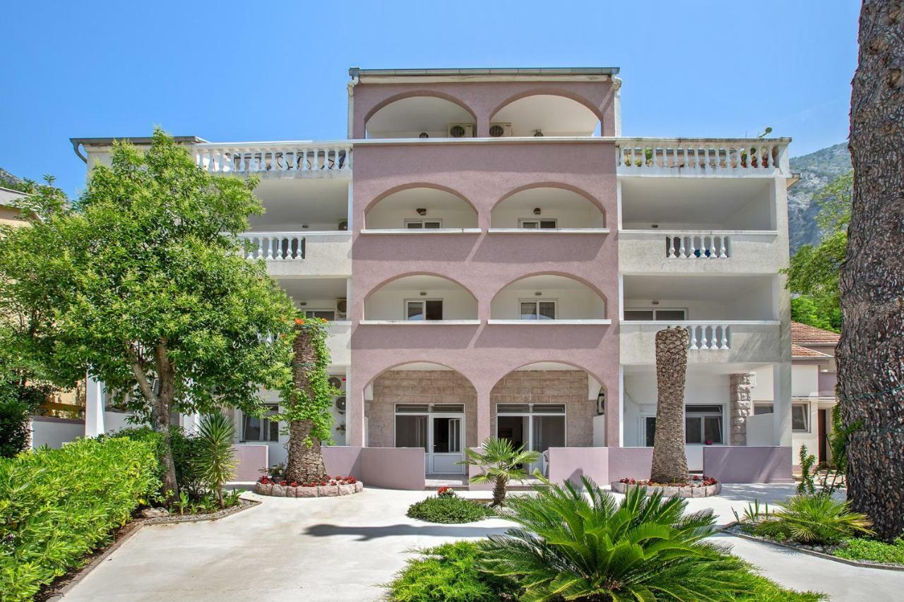 קוטור Apartments Villa Popovic מראה חיצוני תמונה
