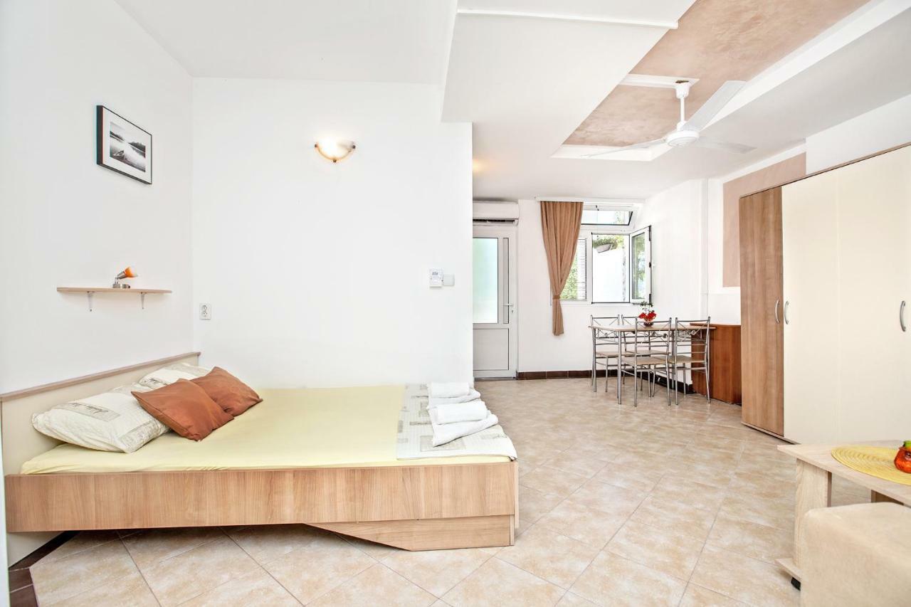 קוטור Apartments Villa Popovic מראה חיצוני תמונה