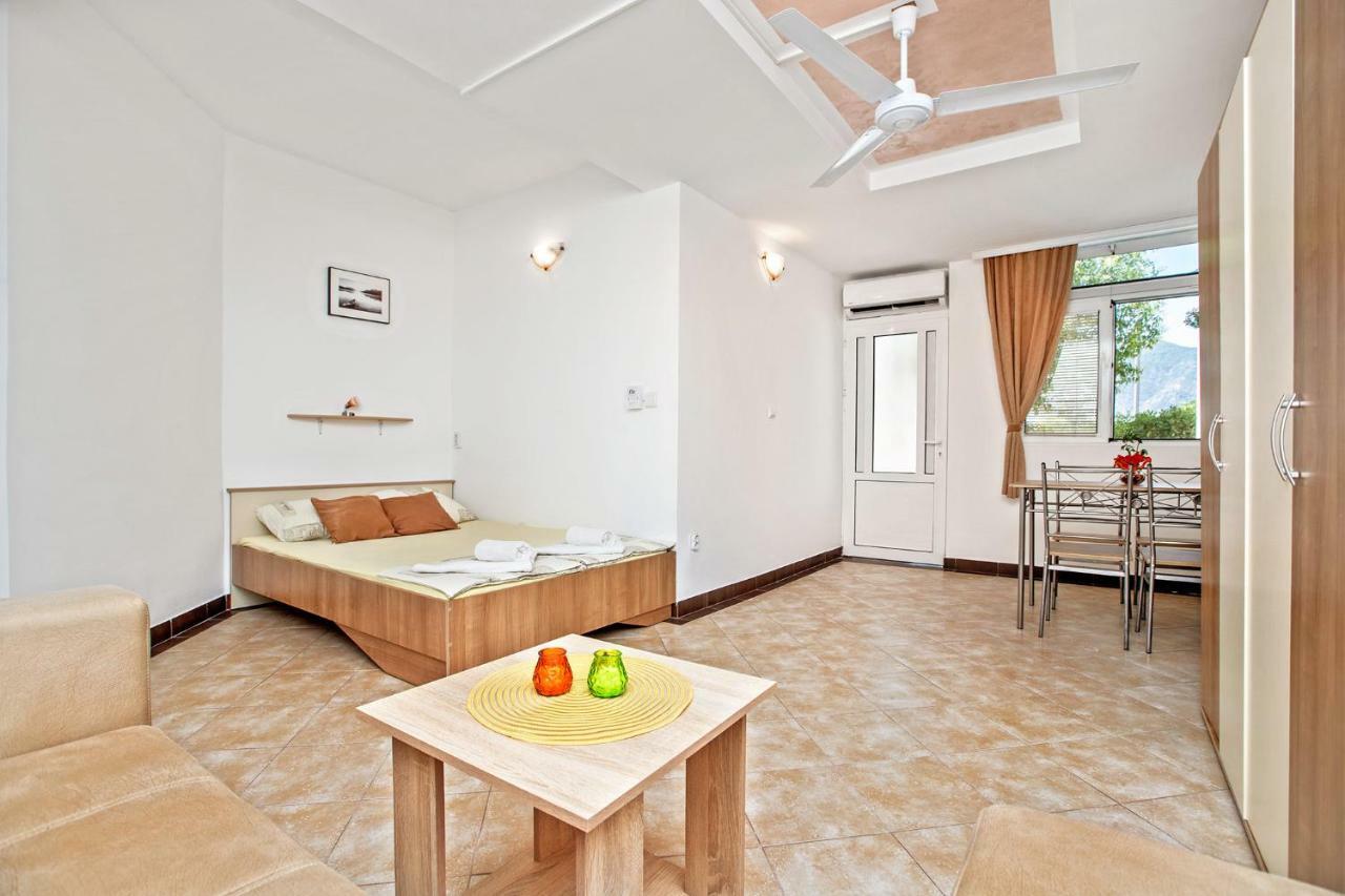 קוטור Apartments Villa Popovic מראה חיצוני תמונה